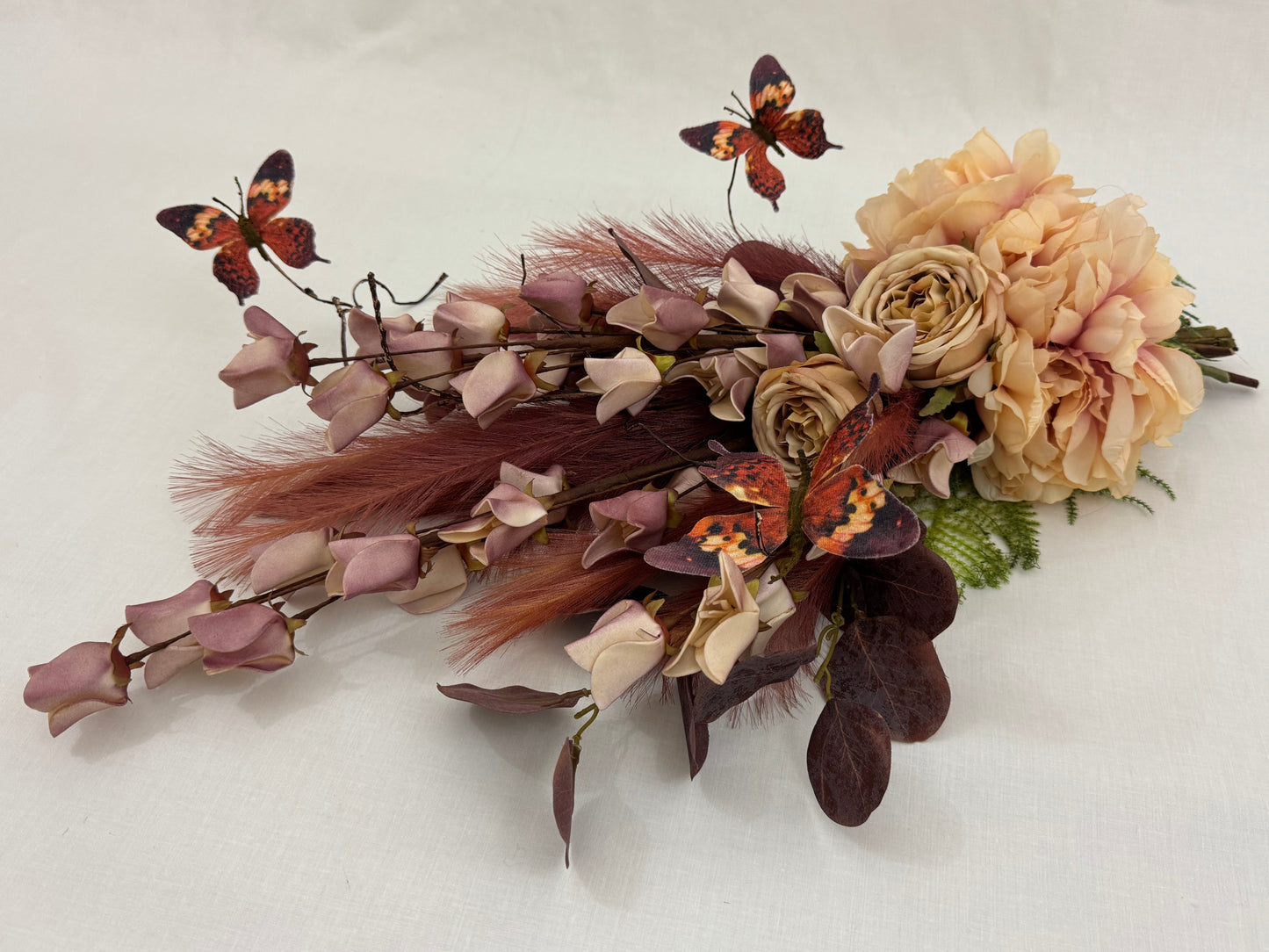 rouwbloemen met vlinders