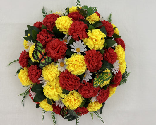 Biedermeier rood geel met vlinders van boven gezien