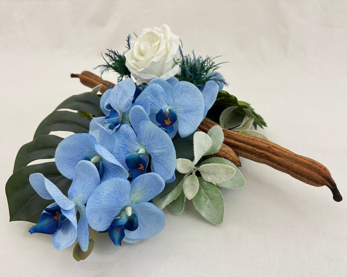 rouwstuk blauw orchidee