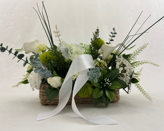 rouwstuk wit in mand bestellen