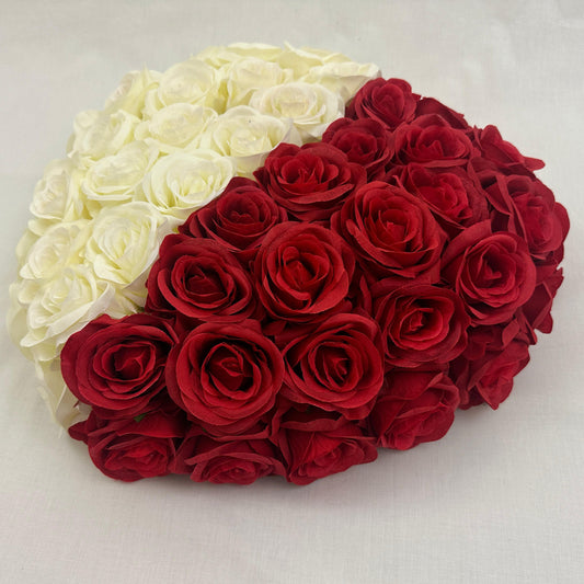 rouwhart rode en witte rozen bestellen