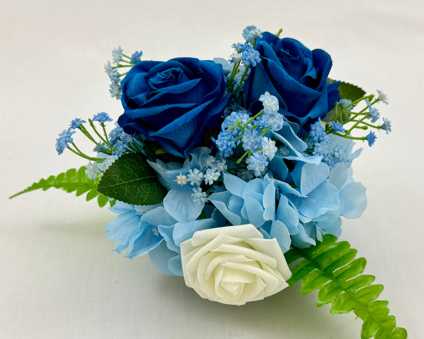 Mini rouwboeket blauw