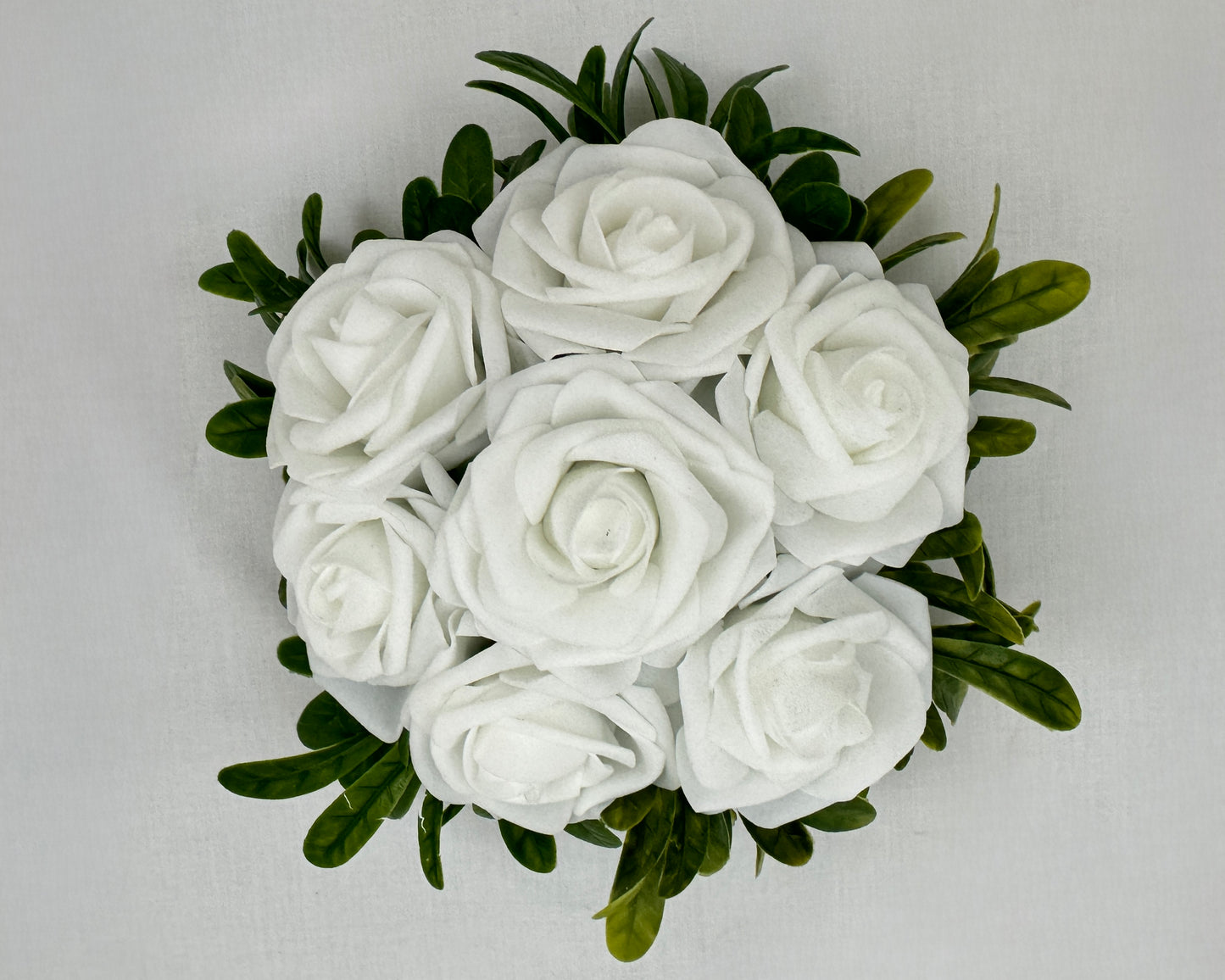 Mini-boeket witte rozen